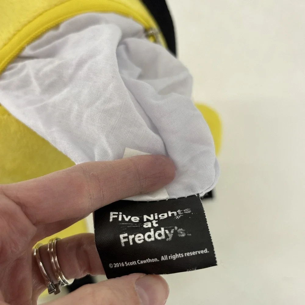 Bioworld Five‎ Nights at Freddy's Chica and Cupcake Plush Mini Backpack